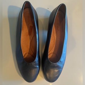 Beautifeel Women’s Black Leather Pump Heels Size 41